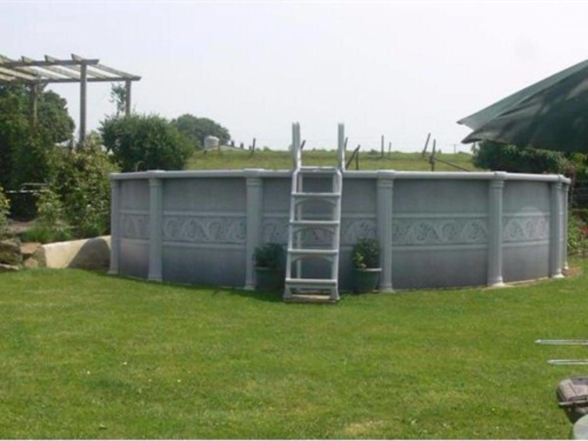 Le Jardin B&B Isigny-le-Buat Exteriör bild